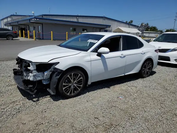 4T1B11HK8KU854887 2019 TOYOTA CAMRY - Image 1