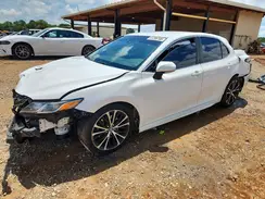4T1B11HK9JU007522 2018 TOYOTA CAMRY