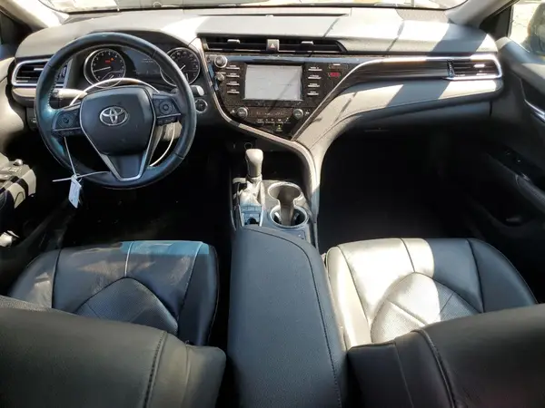 4T1B11HK9JU019590 2018 TOYOTA CAMRY - Image 8