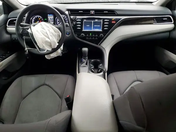 4T1B11HK9JU020688 2018 TOYOTA CAMRY - Image 8