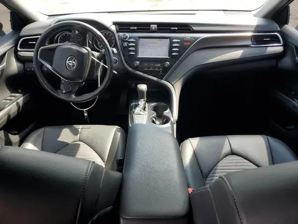 4T1B11HK9JU026331 2018 TOYOTA CAMRY - Image 8