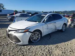 4T1B11HK9JU028984 2018 TOYOTA CAMRY