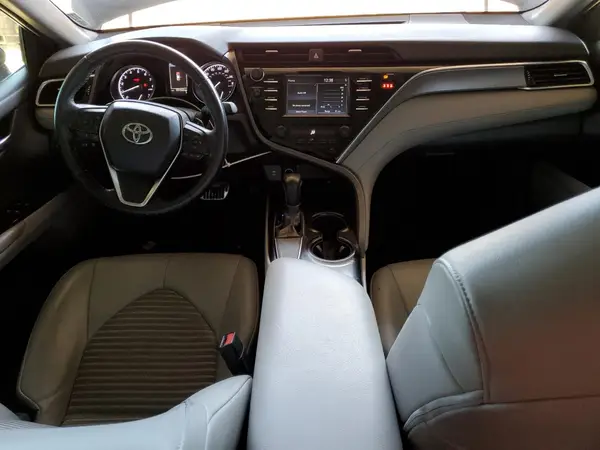 4T1B11HK9JU029424 2018 TOYOTA CAMRY - Image 8