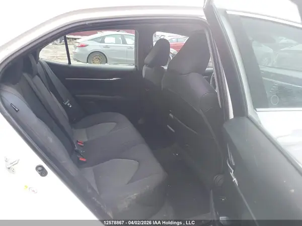 4T1B11HK9JU029844 2018 TOYOTA CAMRY - Image 8