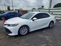 4T1B11HK9JU036261 2018 TOYOTA CAMRY