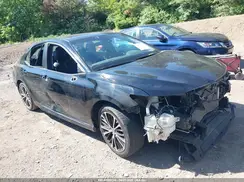 4T1B11HK9JU042156 2018 TOYOTA CAMRY