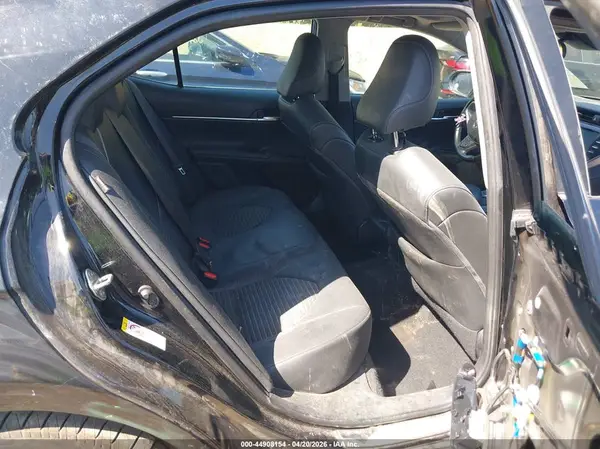 4T1B11HK9JU042156 2018 TOYOTA CAMRY - Image 8