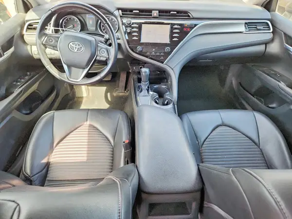 4T1B11HK9JU053481 2018 TOYOTA CAMRY - Image 8