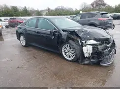4T1B11HK9JU063640 2018 TOYOTA CAMRY