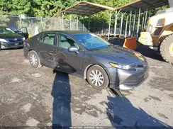 4T1B11HK9JU072726 2018 TOYOTA CAMRY