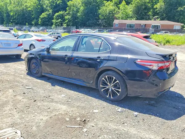 4T1B11HK9JU073181 2018 TOYOTA CAMRY - Image 2