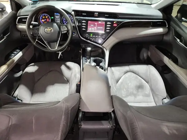 4T1B11HK9JU073309 2018 TOYOTA CAMRY - Image 8