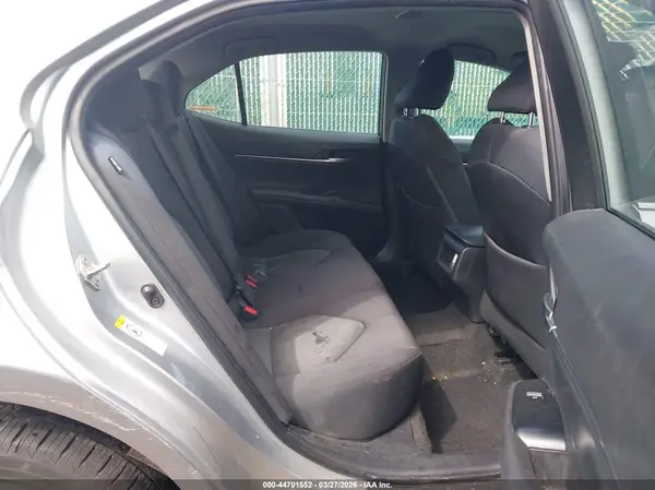 4T1B11HK9JU082558 2018 TOYOTA CAMRY - Image 8