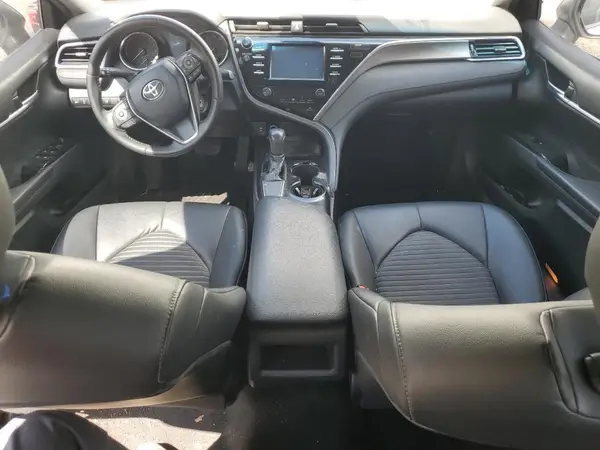 4T1B11HK9JU084830 2018 TOYOTA CAMRY - Image 8