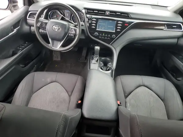 4T1B11HK9JU084911 2018 TOYOTA CAMRY - Image 8