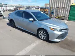 4T1B11HK9JU085167 2018 TOYOTA CAMRY