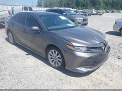 4T1B11HK9JU087629 2018 TOYOTA CAMRY