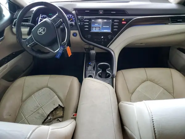 4T1B11HK9JU091079 2018 TOYOTA CAMRY - Image 8