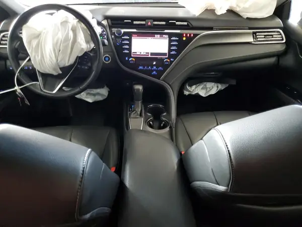 4T1B11HK9JU091146 2018 TOYOTA CAMRY - Image 8