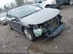 4T1B11HK9JU092961 2018 TOYOTA CAMRY