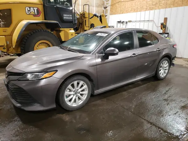 4T1B11HK9JU107359 2018 TOYOTA CAMRY - Image 1