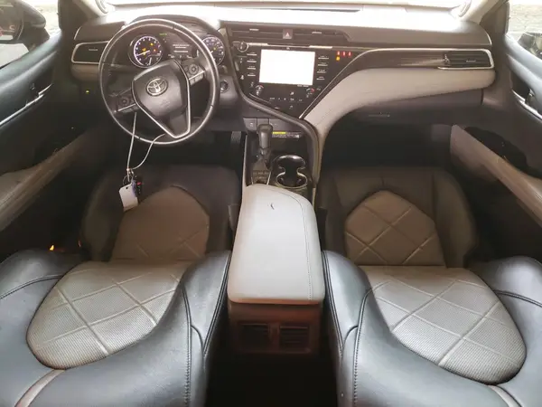 4T1B11HK9JU118622 2018 TOYOTA CAMRY - Image 8