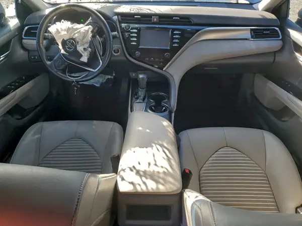 4T1B11HK9JU120595 2018 TOYOTA CAMRY - Image 8