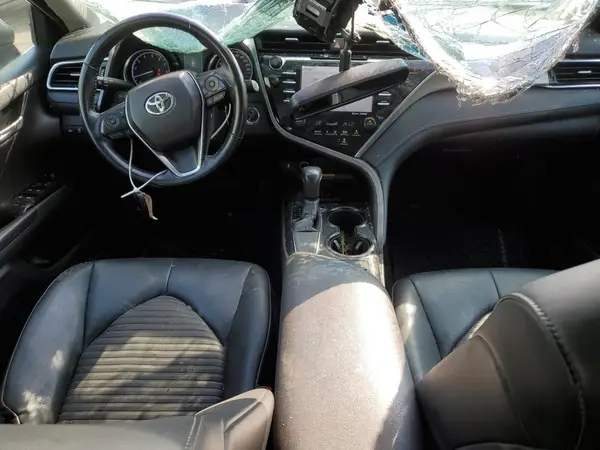 4T1B11HK9JU122542 2018 TOYOTA CAMRY - Image 8
