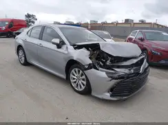 4T1B11HK9JU122590 2018 TOYOTA CAMRY