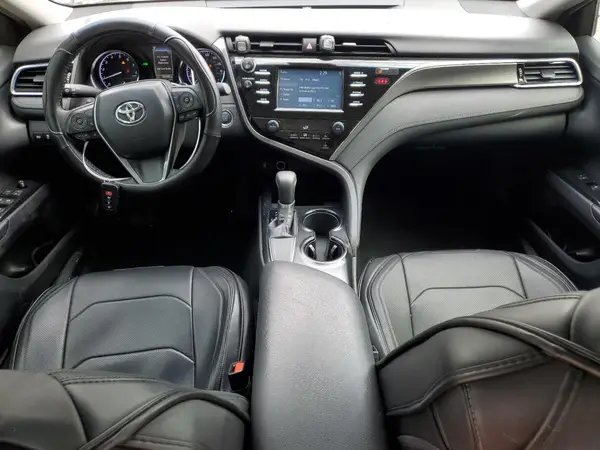 4T1B11HK9JU123402 2018 TOYOTA CAMRY - Image 8