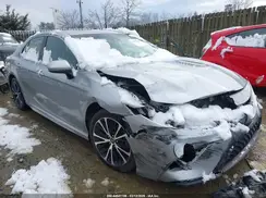 4T1B11HK9JU127949 2018 TOYOTA CAMRY