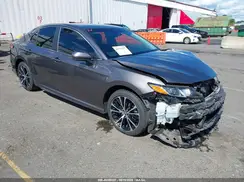 4T1B11HK9JU130155 2018 TOYOTA CAMRY