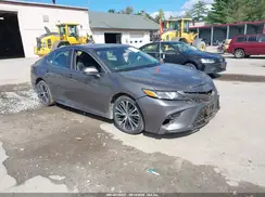 4T1B11HK9JU140636 2018 TOYOTA CAMRY