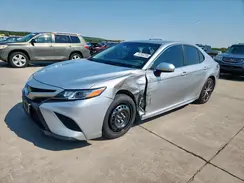 4T1B11HK9JU141561 2018 TOYOTA CAMRY