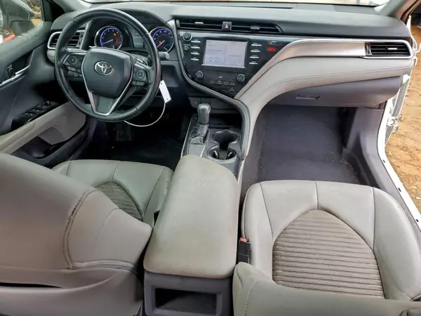 4T1B11HK9JU146422 2018 TOYOTA CAMRY - Image 8