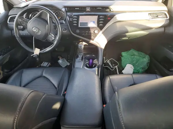 4T1B11HK9JU147389 2018 TOYOTA CAMRY - Image 8