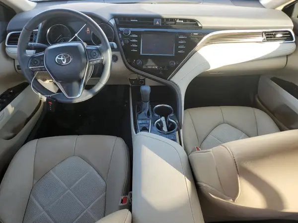 4T1B11HK9JU150390 2018 TOYOTA CAMRY - Image 8