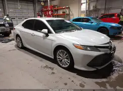 4T1B11HK9JU152463 2018 TOYOTA CAMRY