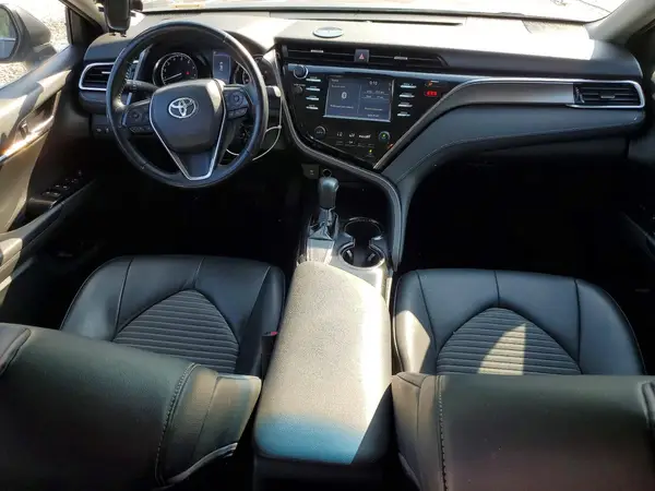 4T1B11HK9JU155010 2018 TOYOTA CAMRY - Image 8