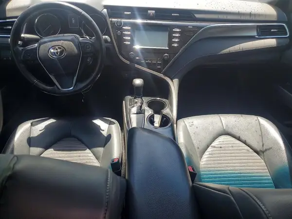 4T1B11HK9JU159316 2018 TOYOTA CAMRY - Image 8