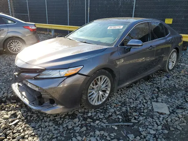 4T1B11HK9JU159431 2018 TOYOTA CAMRY - Image 1