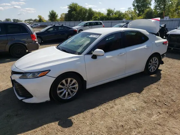 4T1B11HK9JU500598 2018 TOYOTA CAMRY - Image 1