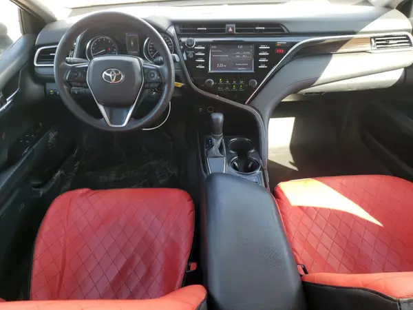 4T1B11HK9JU500598 2018 TOYOTA CAMRY - Image 8