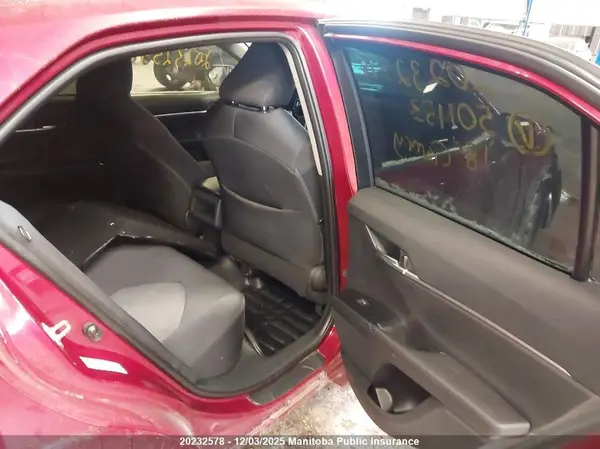 4T1B11HK9JU501153 2018 TOYOTA CAMRY - Image 8