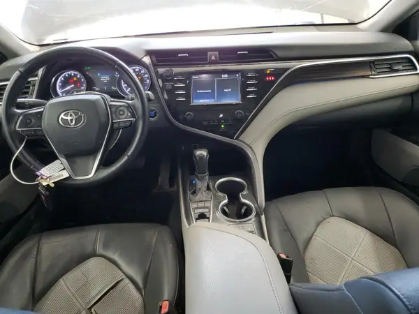 4T1B11HK9JU503890 2018 TOYOTA CAMRY - Image 8