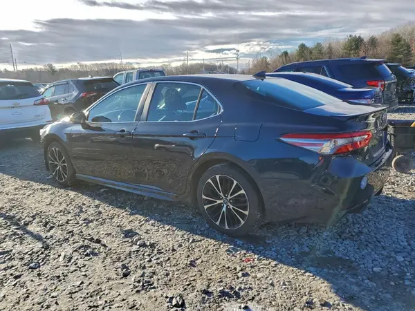 4T1B11HK9JU510287 2018 TOYOTA CAMRY - Image 2