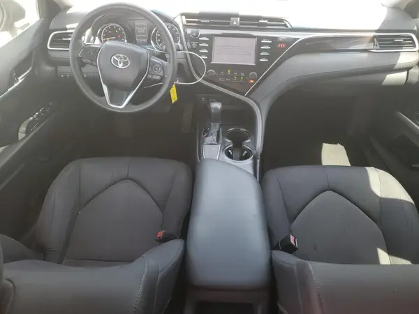 4T1B11HK9JU513593 2018 TOYOTA CAMRY - Image 8