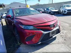 4T1B11HK9JU527302 2018 TOYOTA CAMRY