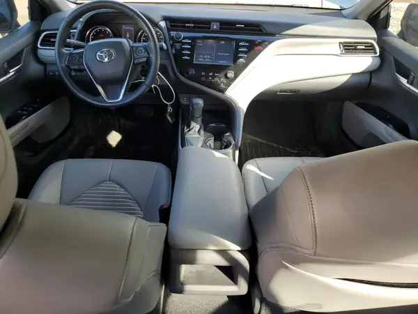 4T1B11HK9JU528689 2018 TOYOTA CAMRY - Image 8