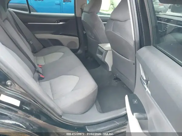 4T1B11HK9JU528773 2018 TOYOTA CAMRY - Image 8